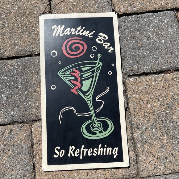 Whimsical Vintage Themed Metal Wall Accents/Bundle of 5 - Picture 4 of 6